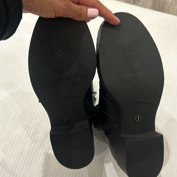 NWOT STEVE MADDEN Arlette Triple Buckle Black Leather Moto Boot Size 8 - Picture 16 of 17